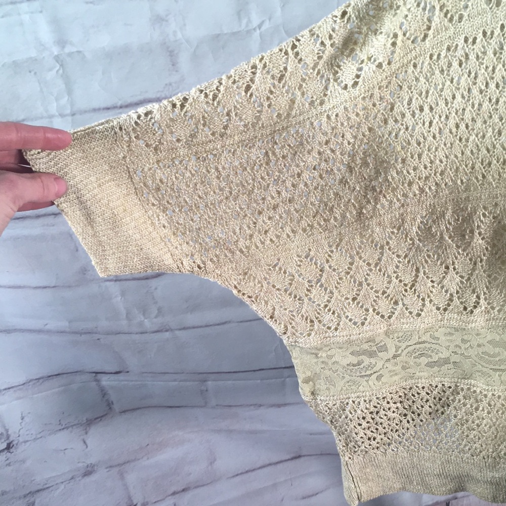 Anthropologie Moth Button Back Oversized Crochet … - image 3